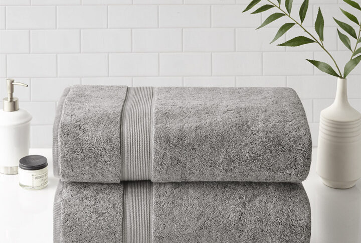 Elevate your cleaning routine with our 800GSM 100% cotton towel set