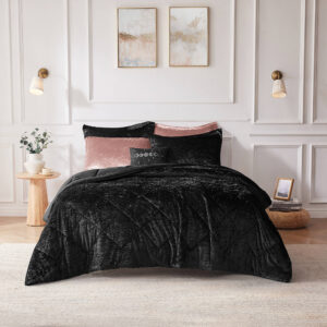 black comforter features a quilted diamond top that adds dimension to the glamorous look. Matching shams (1 for Twin/Twin XL Sizes) coordinate with the velvet comforter