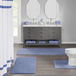 Experience the true feeling of luxurious comfort with our Madison Park Signature Marshmallow Bath Rug. This spa-quality bath rug is made of resilient high pile tufted microfiber for an incredibly plush feel