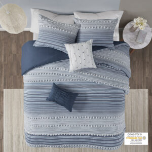 Give your bedroom a soft casual update with the Urban Habitat Calum Cotton Jacquard Duvet Cover Set. The cotton clipped jacquard duvet cover features yarn-dyed stripes of blue