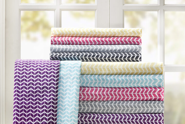 The Intelligent Design Chevron Printed Microfiber Sheet Set adds a bright and colorful style to your bedroom. This microfiber sheet set is naturally wrinkle-free and flaunts a vivid chevron print creating a fun and cheerful look. These microfiber sheets have an antimicrobial treatment for health and wellness - kills and prevents bacteria buildup