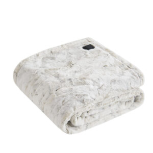 Relax in pure cozy comfort with the Beautyrest Zuri Heated Wrap with Built-in Controller. Made from ultra-soft fur with a plus reverse