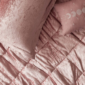 blush duvet cover features a quilted diamond top that adds dimension to the glamorous look. Matching shams (1 for Twin Sizes) coordinate with the velvet duvet cover