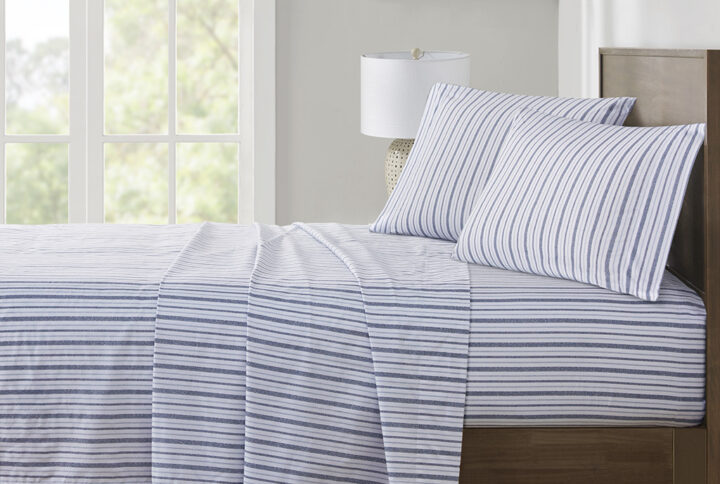 Sleep in year-round breathable comfort with these printed cotton percale sheet set. This ultra-soft feel sheet set is moisture absorbent and features printed designs