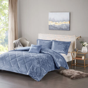 Create a luxuriously comfortable bedroom space with the Intelligent Design Felicia Velvet Duvet Cover Set. The periwinkle blue crushed velvet duvet cover features a quilted diamond top that adds dimension to the glamorous look. Matching shams (1 for Twin/Twin XL) coordinate with the velvet duvet cover