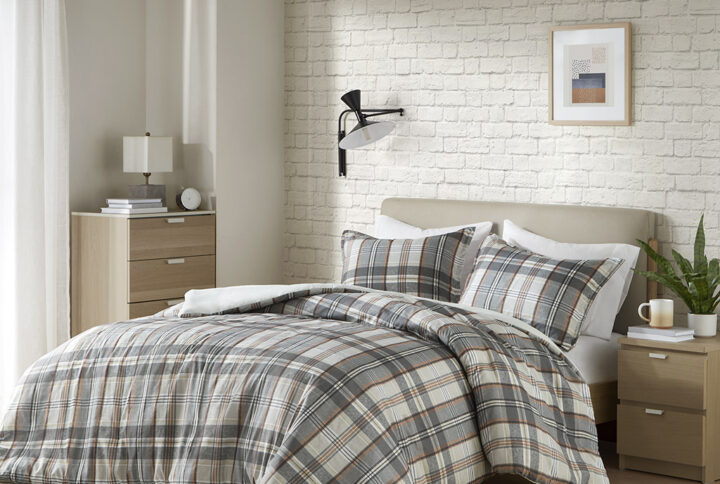 Refresh your bedroom with this vintage plaid duvet cover set for a classic style. Matching shams (1 in Twin/Twin XL) coordinate with the duvet cover to complete the look. This machine washable bedding set is OEKO-TEX certified and also has an antimicrobial treatment that inhibits bacteria growth to keep the bedding fresher for longer. A button closure at the foot end allows you to place a padded insert within the duvet cover and internal corner ties prevent it from shifting. Inserts for duvet covers are sold separately.