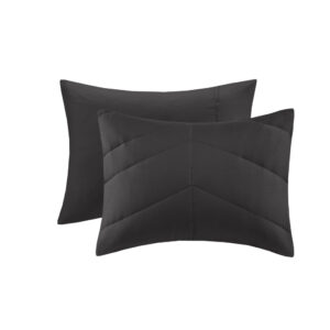 which features a plush 350gsm polyester fill that will wrap you in softness. The soft