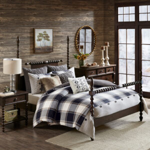 Elevate your bedroom with the cozy look of our Madison Park Signature Urban Cabin 9 Piece Comforter Set. This cotton jacquard bed showcases a beautiful plaid design that perfectly embodies casual farmhouse style. This set includes 1 comforter