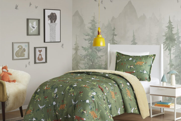 Let your kid snuggle up with their favorite forest friends in the Mi Zone Kids Heath plush reversible comforter set. The cozy comforter and matching shams (1 in Twin) feature a cute forest animal print that will make them feel like they're camping in the woods and the plush reverse is super soft and cuddly. The hypoallergenic polyester comforter filling contains no allergens and is treated to be dustproof so your child can sleep comfortably. Plus