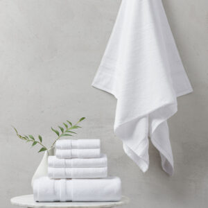 Our Beautyrest Plume 100% Cotton Feather Touch Towel 6 Piece Set offers a perfectly luxurious soft addition to your bathroom. Each towel is made from 750gsm premium quality cotton for a cashmere like hand feel that is also absorbent and durable; as the PVA free 3PLY zero twist like construction provides a long-lasting softness while also making this towel set economical and eco-friendly. These towels are Made in Green by OEKO-TEX