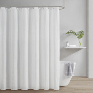 A beautiful shower curtain with fine woven details that will make any bath feel like a spa. Its bumpy texture is created by a matelassé woven technique that originated from Matelassé