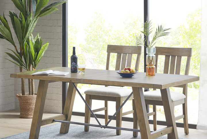 Transform your home into a rustic retreat with the INK+IVY Sonoma Dining Table. Made from solid wood