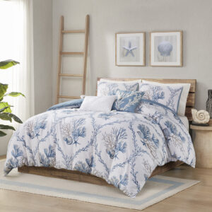 Awake in a coastal paradise with this amazing Pismo Beach duvet cover set where you will find seashells