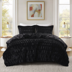 Sleep in the pure softness and comfort of the Madison Park Gia Solid Faux Fur Comforter Mini Set. The ultra-soft comforter flaunts a stylish brushed faux fur on the face that flips to a soft faux mink reverse