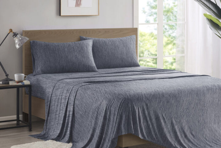 Dive into this cool and comfortable jersey knit sheet set. Made from 50% nylon and 50% polyester