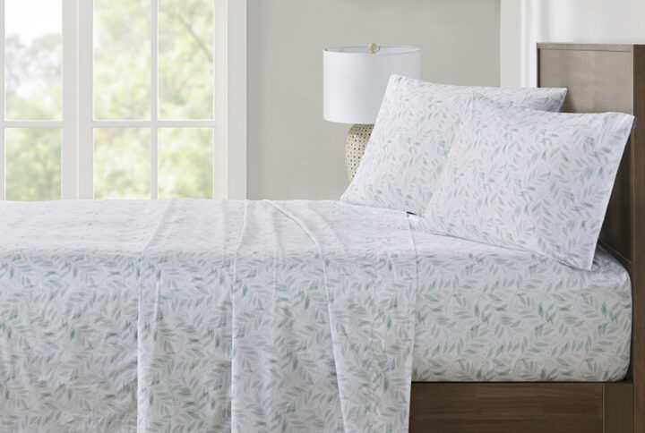 Sleep in year-round breathable comfort with these printed cotton percale sheet set. This ultra-soft feel sheet set is moisture absorbent and features printed designs