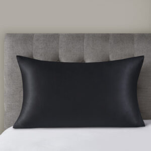 Add a touch of elegance to your bedding set with the Madison Park Silk Single Pillowcase. Made from 6A grade 25 momme