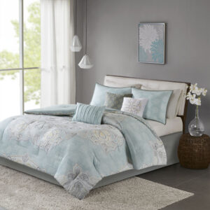 The Madison Park Lucinda 7 Piece Reversible Cotton Sateen Comforter Set easily refreshes your bedroom décor. Completely reversible