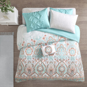 The Intelligent Design Vinnie Boho Comforter Set with Bed Sheets offers a fun and fashionable update your bedroom. Flaunting a vibrant aqua and orange globally inspired pattern