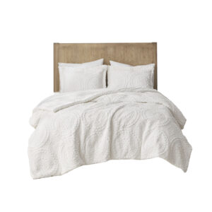 this comforter set makes a stunning addition to your home.