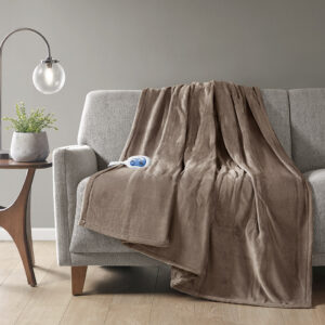 Our heated throw utilizes state of the art Secure Comfort heated technology that adjusts the temperature of your throw based on overall temperature