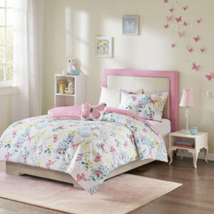 The Mi Zone Kids Cynthia Printed Butterfly Comforter Set offers an enchanting update to your child’s bedroom. A colorful butterfly print is beautifully displayed on the face of the ultra-soft comforter