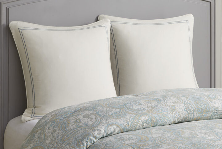 The Harbor House Chelsea bedding collection features a beautiful paisley print in soft blues and khaki on a soft ivory sateen fabric. This 100% cotton precale Euro sham is an accessory to the Chelsea bedding collection and features a beautiful