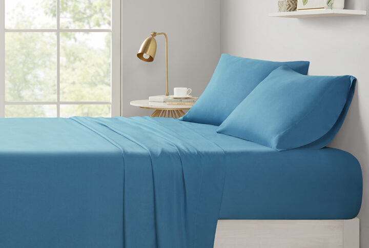 Ensure a comfortable night's sleep with this soft and smooth microfiber sheet set. Naturally wrinkle-free while providing the perfect comfort all year long. These sheets are also OEKO-TEX certified