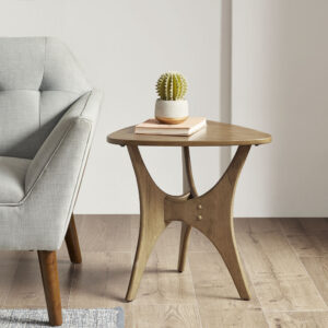 Update your living space with the Ink+Ivy Blaze Triangle Wood Side Table. Inspired from the mid-century modern design