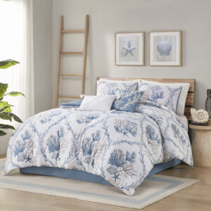 Awake in a coastal paradise with this amazing Pismo Beach comforter set where you will find seashells