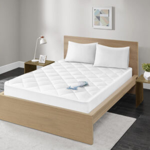 Add ultra softness and a luxurious feeling to your mattress with our down alternative diamond quilted mattress pad. Features a 100% cotton sateen top with a waterproof breathable reverse providing you the ultimate protection against spills. The knit deep pocket skirt stretches to fit up to an 18" mattress. This mattress pad is also OEKO-TEX certified