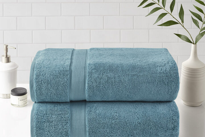 Elevate your cleaning routine with our 800GSM 100% cotton towel set