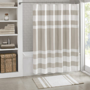 Update your bathroom with the Madison Park Spa Cotton Bath Rug. This 100% cotton