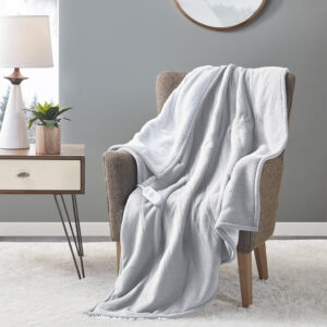 The Serta Fleece to Sherpa Heated Throw offers incredible comfort and warmth to keep you extra cozy while relaxing on your sofa. This heated throw features an ultra-soft fleece face with a cozy Sherpa reverse