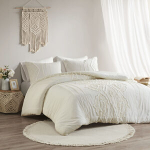 Bring a cozy shabby chic style to your bedroom with the Madison Park Margot 3 Piece Cotton Comforter Set. This 100% cotton comforter flaunts a chenille and embroidered geometric pattern on the off white fabric