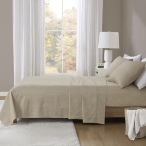 Sleep in warm and ultra-soft comfort with the Beautyrest Oversized Cotton Flannel Sheet 4 piece sheet set. This flannel sheet set features superior brushed fabric for incredible softness and oversized dimensions to fit premium mattresses. Pre-shrunk for a guaranteed comfort and secure fit. This sheet set is also OEKO-TEX certified