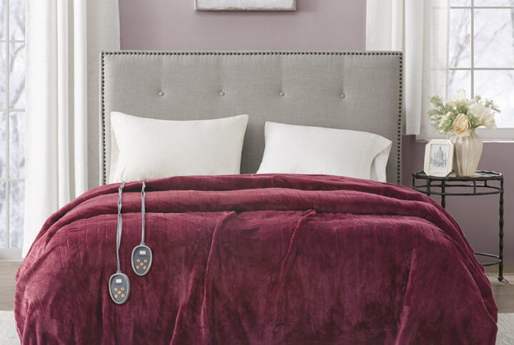 Sleep at ease in Beautyrest Heated blanket with Secure Comfort Technology