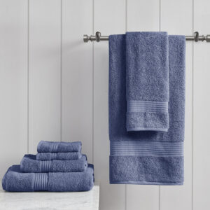 The Madison Park Organic 6 Piece Organic Cotton Towel Set brings an all-natural