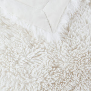 creating the perfect accent piece for your bed or couch. Machine washable for easy care