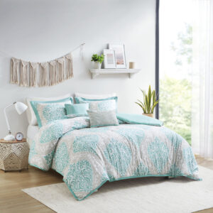 Make a statement in your bedroom with Intelligent Design’s Senna Comforter Set. Flaunting a large damask print