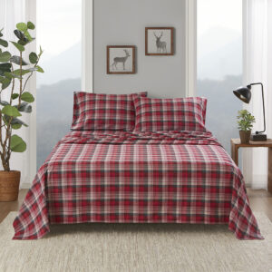 Stay warm and cozy through the night with this incredibly soft cotton flannel sheet set. Featuring fun novelty and classic prints