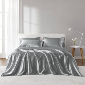 Fall asleep in smooth and luxurious comfort with our wrinkle-free satin sheets. These satin sheets are gentle on your skin and hair