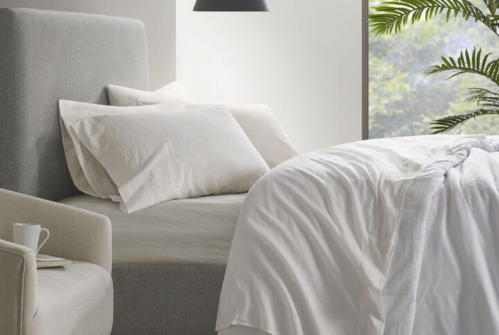 Experience refreshing comfort with the Madison Park Linen Blend 4 Piece Sheet Set. Made from breathable cotton that has been paired with the rich texture of linen