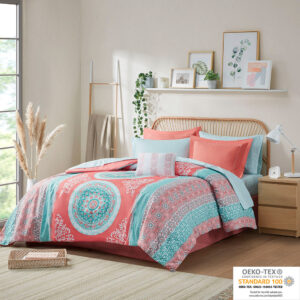 The Intelligent Design Loretta Boho Comforter Set with Bed Sheets brings a bright