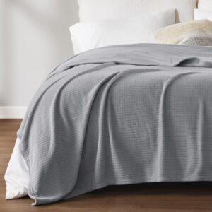 The microfleece blanket features an ultra-soft material with a subtle grid pattern to complement your decor in any room. With an anti-pilling face