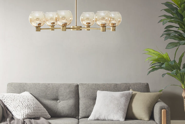 Give your dining room or kitchen warm and welcoming glow with INK+IVY Blaire 6-light Ombre Glass Globe Chandelier. Featuring 3 Y-shaped arms with 6 up-lights