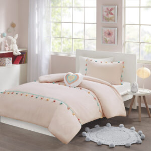 The Mi Zone Kids Tessa comforter features multi-colored tassels that add a charming detail to this bedding set. Cute and simple