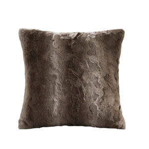 The Madison Park faux fur square pillow is the perfect combination of style and simplicity. It can be used in any room for a sophisticated update. Reverses to an ultra soft solid lux micro fur.