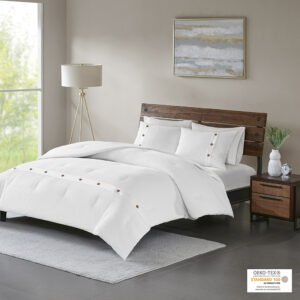 Give your bedroom a simple and clean look with the Madison Park Finely 3 Piece Cotton Waffle Weave Comforter Set. The 100% cotton comforter and shams feature a waffle weave that creates a soft textured look and feel. Decorative wood button details add a charming and functional accent. With a fresh contemporary style