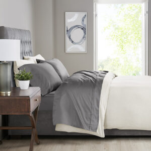 Sleep in the lush comfort of the Madison Park 525 Thread Count Cotton Blend Sheet Set. This solid sheet set is made from cotton blend sateen weave fabric with a 525 thread count. Our sheets go through a very light brushing process that gives them an incredible peach-like feel against your skin. If you've wanted to try cotton sateen sheets in the past